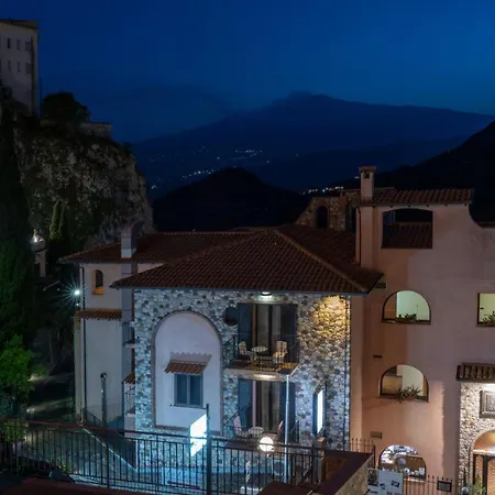 Hotel Sonia 4*