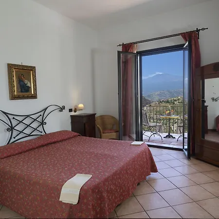 Sonia 4* Taormina