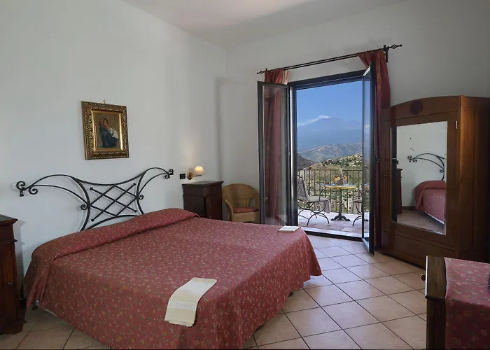 Sonia 4* Taormina
