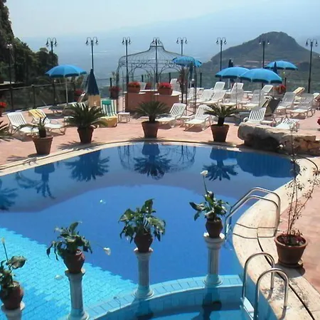 Sonia 4* Taormina