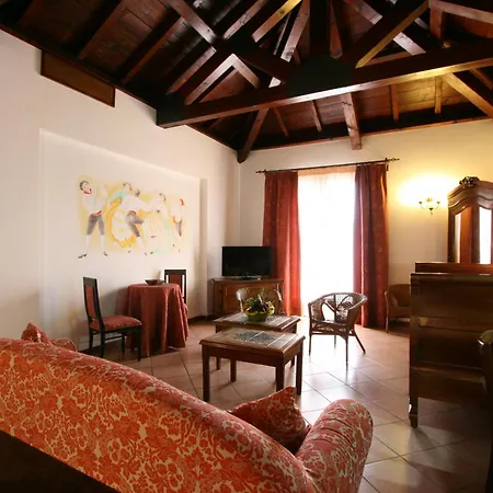 Hotel Sonia 4*