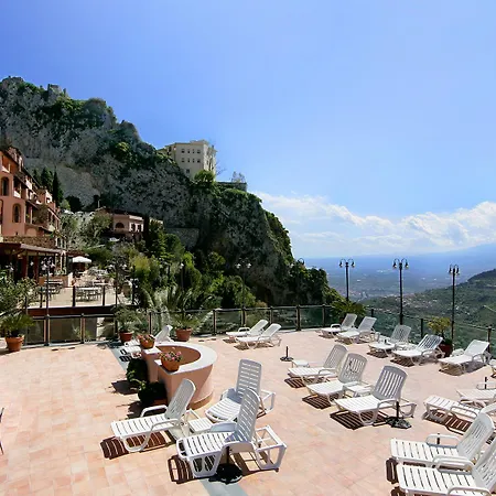 Hotell Sonia 4*
